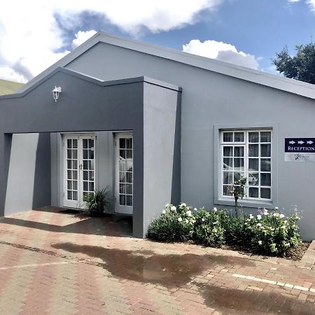 Acacia Westdene B&B Bloemfontein Ngoại thất bức ảnh