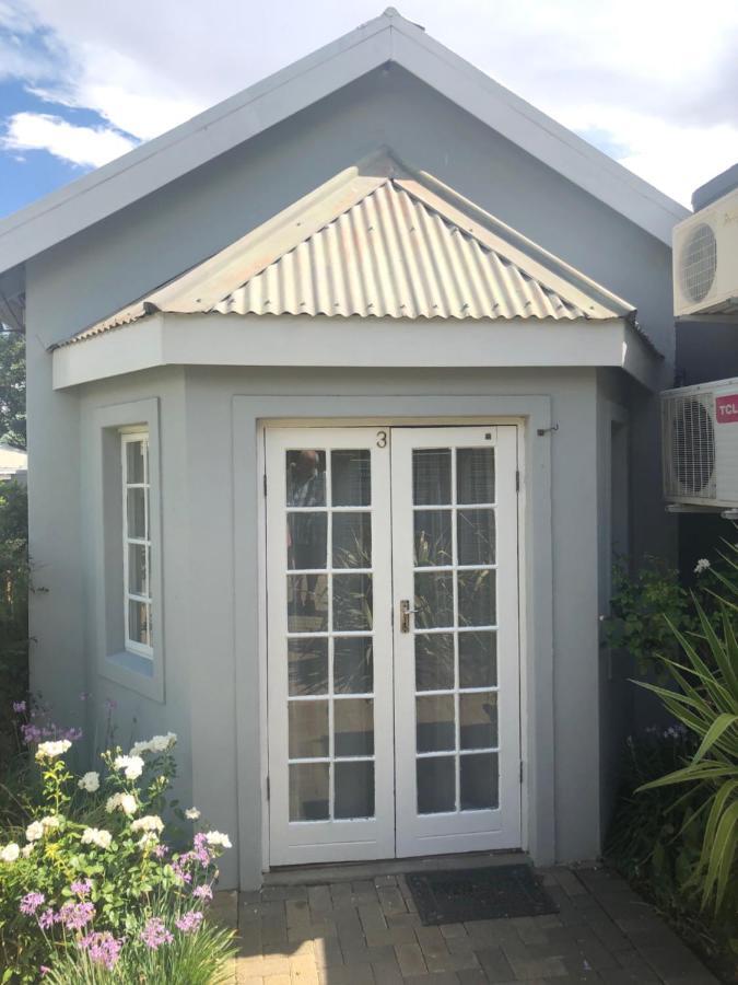 Acacia Westdene B&B Bloemfontein Ngoại thất bức ảnh