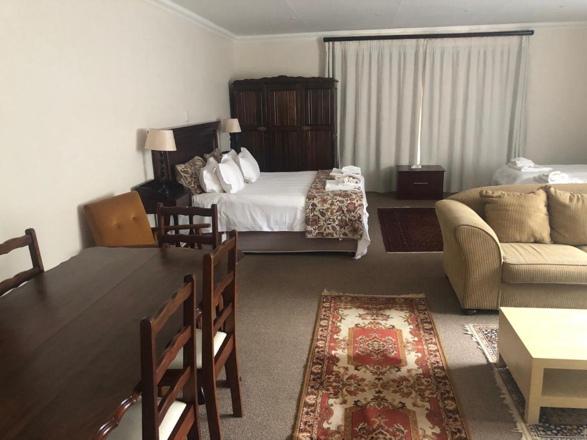 Acacia Westdene B&B Bloemfontein Ngoại thất bức ảnh