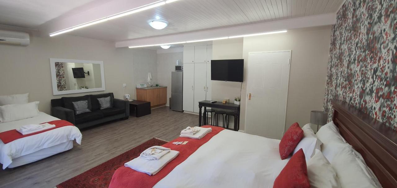 Acacia Westdene B&B Bloemfontein Ngoại thất bức ảnh