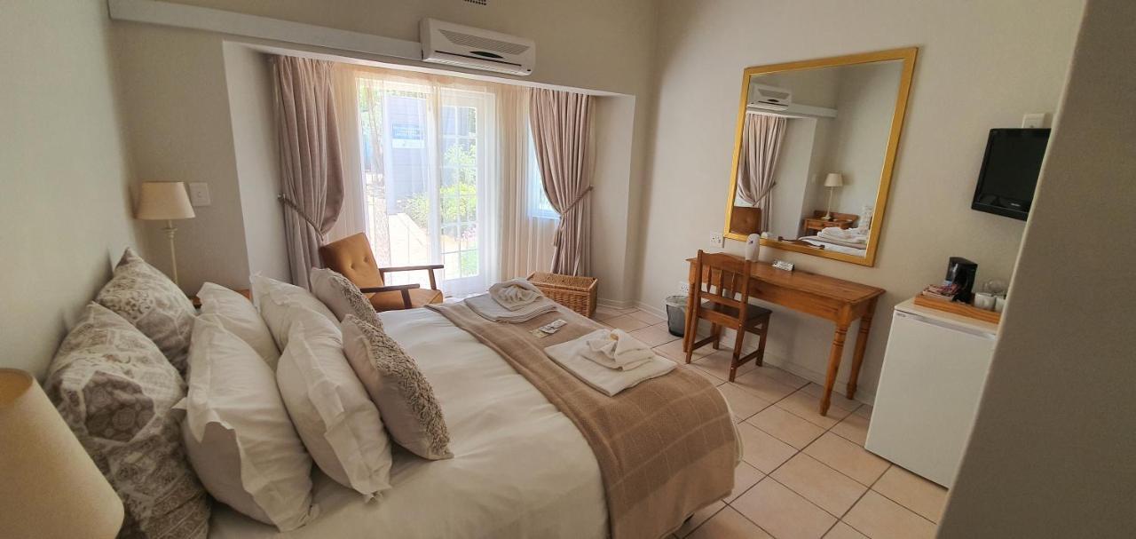 Acacia Westdene B&B Bloemfontein Ngoại thất bức ảnh